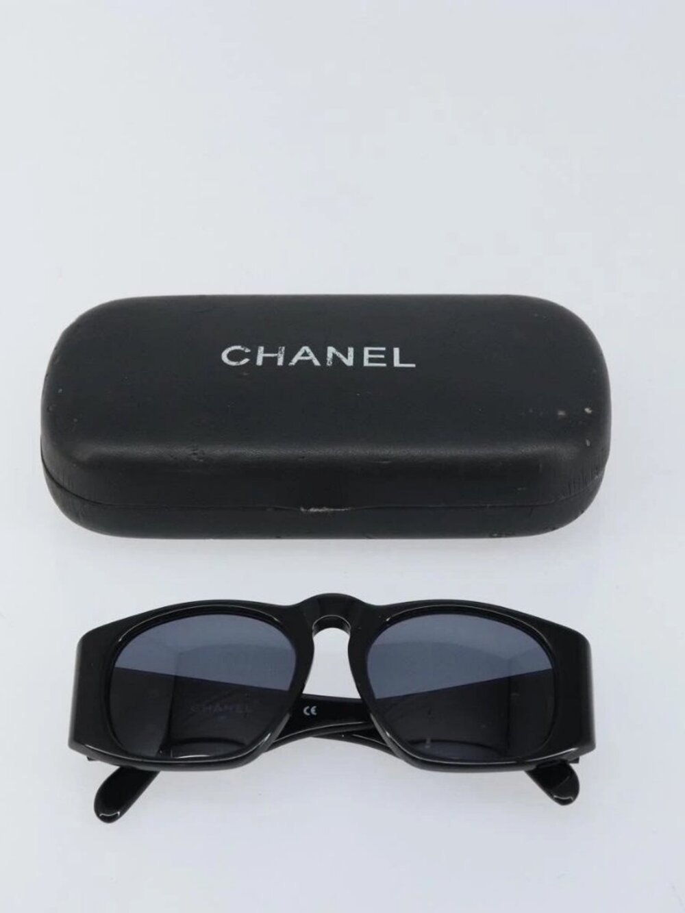 CHANEL Sunglasses plastic Black CC - Picture 11 of 11